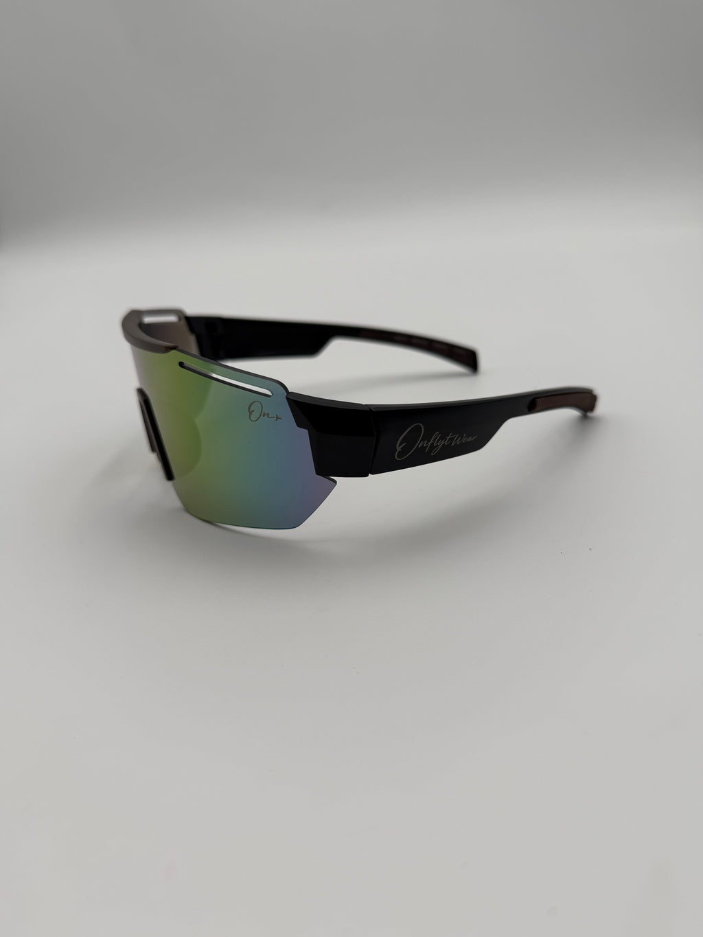 Onflyt black Sport sunglass